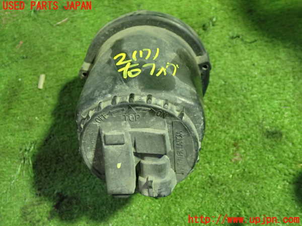 5UPJ-21711180]アルファロメオ・156 GTA(932AXB)右フォグ 中古_m0002.jpg