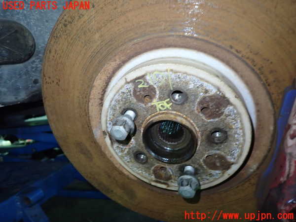 1UPJ-21714290]アルファロメオ・156 GTA(932AXB)右フロントナックルハブ 中古_m0001.jpg