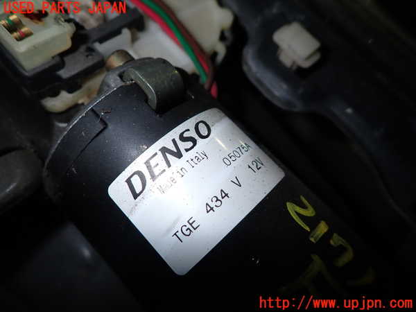 5UPJ-21716770]アルファロメオ・156 GTA(932AXB)フロントワイパーモーター 中古_m0002.jpg