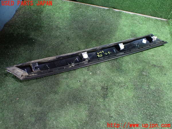 5UPJ-21731100]BMW ミニ(MINI)クーパーD クロスオーバー(XD20F R60)右前コーナーパネル 中古_m0003.jpg