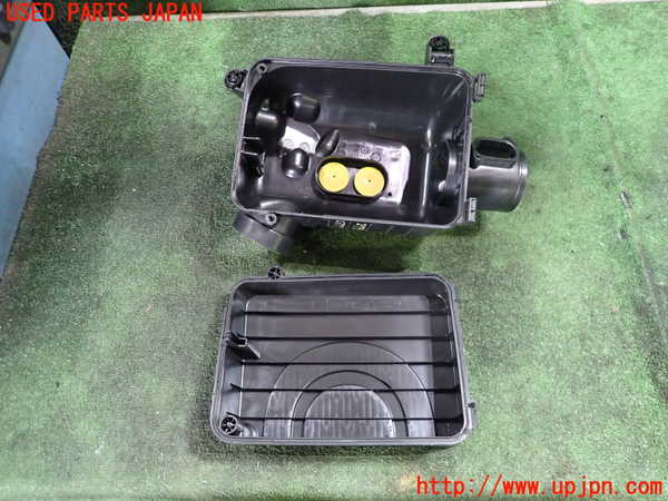 5UPJ-21732560]BMW ミニ(MINI)クーパーD クロスオーバー(XD20F R60)エアクリーナーボックス 中古_m0003.jpg