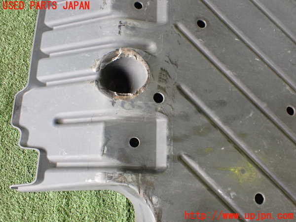 5UPJ-21731721]BMW ミニ(MINI)クーパーD クロスオーバー(XD20F R60)アンダーカバー1 中古_m0002.jpg