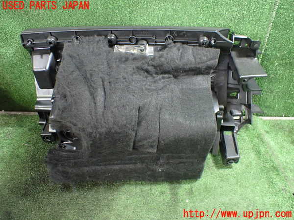 5UPJ-21737516]BMW ミニ(MINI)クーパーD クロスオーバー(XD20F R60)グローブボックス1 中古_m0004.jpg
