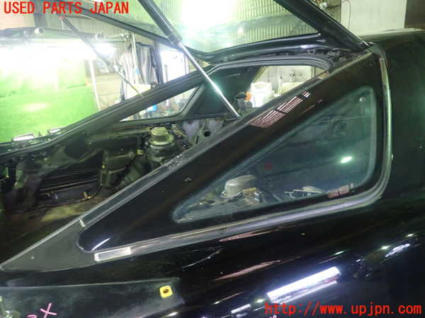 5UPJ-21741380]スープラ(JZA70)右クォーターガラス 中古_m0001.jpg