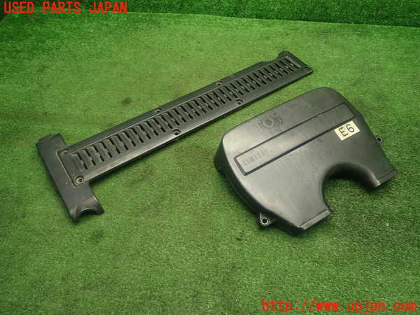 5UPJ-21742160]スープラ(JZA70)エンジンアッパーカバー 中古_m0001.jpg
