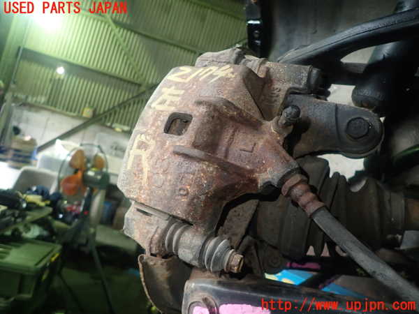 5UPJ-21744095]スープラ(JZA70)左リアキャリパー 【ジャンク】_m0002.jpg
