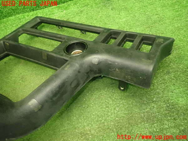 5UPJ-21747549]スープラ(JZA70)コンソール 中古_m0002.jpg