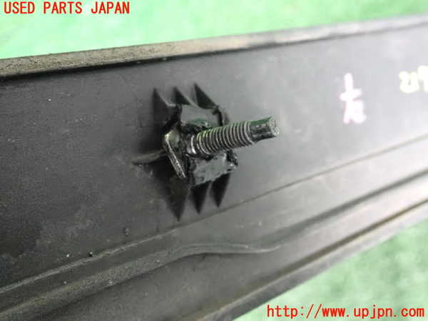 5UPJ-21751631]スープラ(GA70H)(1992y)エンブレム1 中古_m0004.jpg
