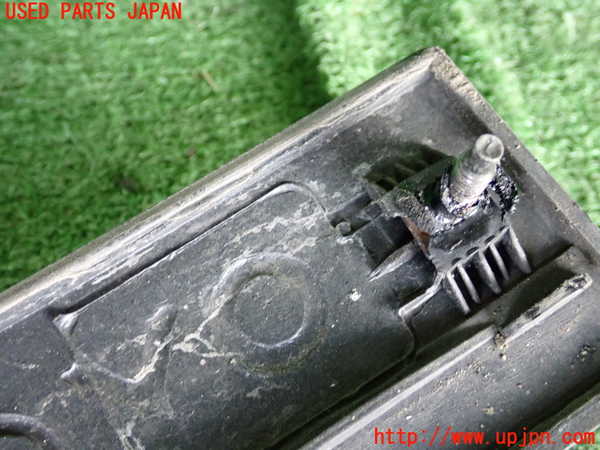 5UPJ-21751631]スープラ(GA70H)(1992y)エンブレム1 中古_m0005.jpg