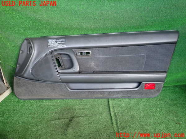 5UPJ-21751234]スープラ(GA70H)(1992y)右ドア内張り 中古_m0001.jpg
