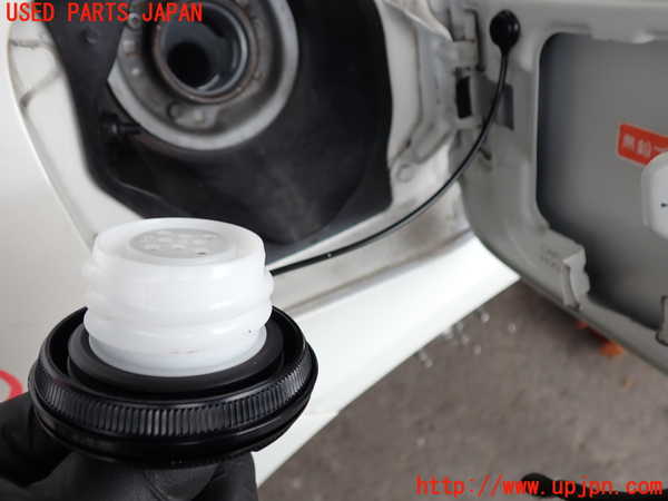 2UPJ-21761690]インプレッサ WRX-STi(GVB)フューエルリッド 中古_m0004.jpg