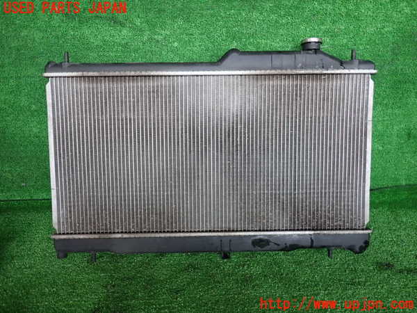 5UPJ-21762321]インプレッサ WRX-STi(GVB)ラジエーター1 中古_m0001.jpg