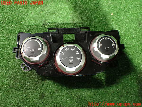 5UPJ-21766066]インプレッサ WRX-STi(GVB)エアコンスイッチ1 中古_m0001.jpg