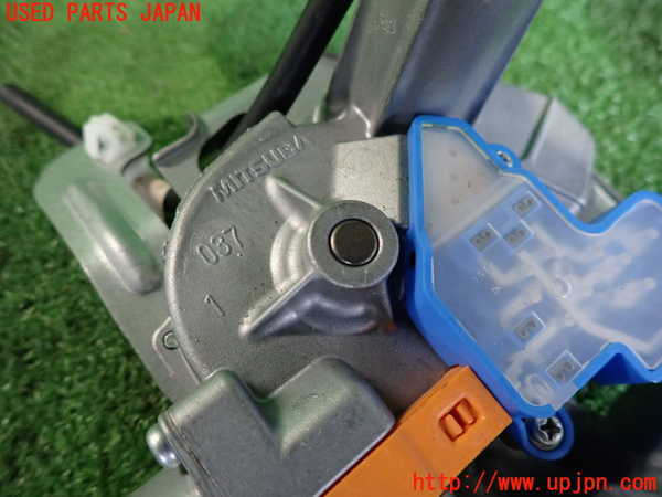 5UPJ-21766775]インプレッサ WRX-STi(GVB)リアワイパーモーター 中古_m0003.jpg