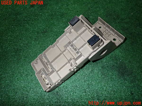 2UPJ-21766741]インプレッサ WRX-STi(GVB)ヒューズボックス1 中古_m0002.jpg