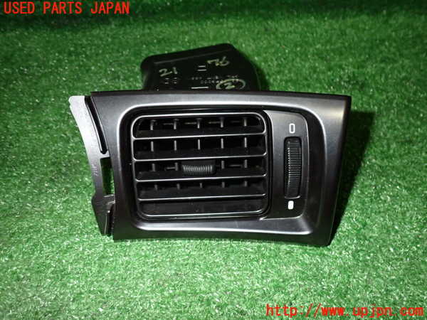 5UPJ-21767527]インプレッサ WRX-STi(GVB)エアコン吹き出し口2 (右) 中古_m0001.jpg