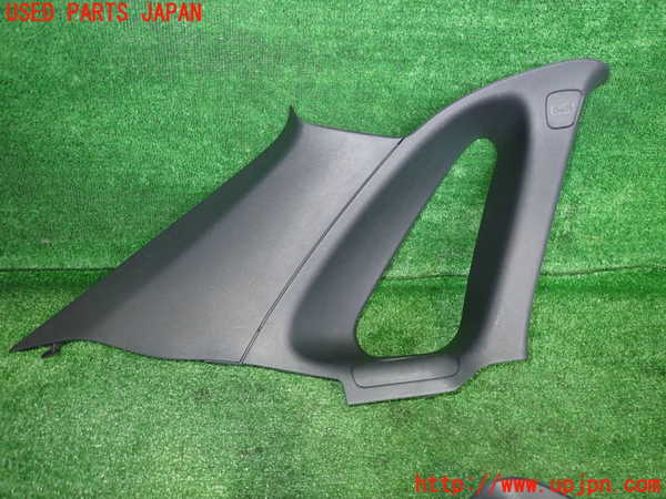 5UPJ-21767680]インプレッサ WRX-STi(GVB)左リアピラートリム 中古_m0001.jpg