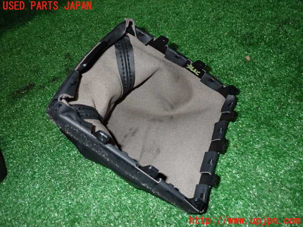 5UPJ-21767575]インプレッサ WRX-STi(GVB)シフトブーツ 中古_m0003.jpg