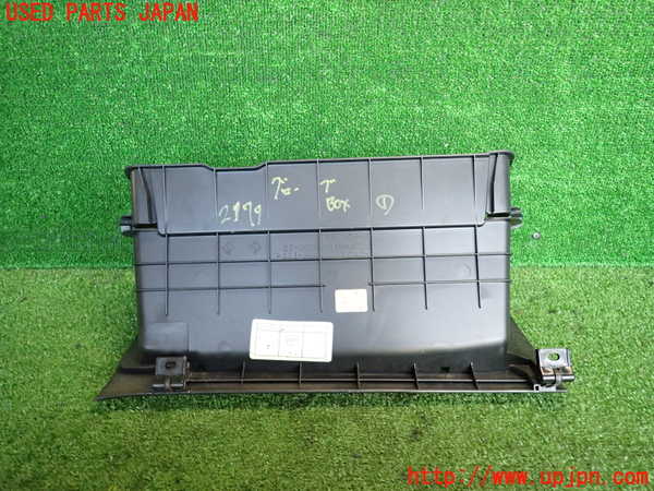 5UPJ-21777516]シビック タイプR(EP3)グローブボックス1 中古_m0004.jpg