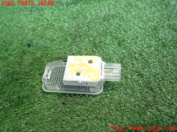 5UPJ-21776413]シビック タイプR(EP3)ルームランプ3 中古_m0002.jpg