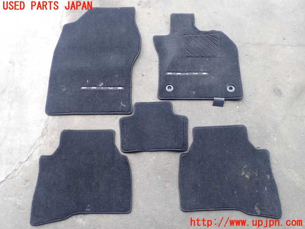 2UPJ-21787800]プリウス(MXWH65)フロアマット 中古_m0001.jpg