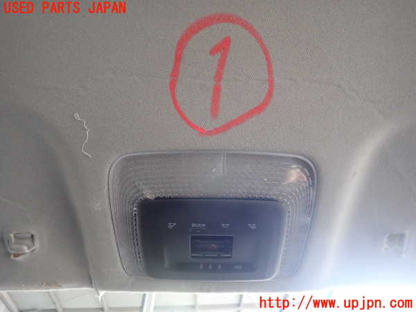 5UPJ-21786411]プリウス(MXWH65)ルームランプ1 (1列目天井) 中古_m0001.jpg