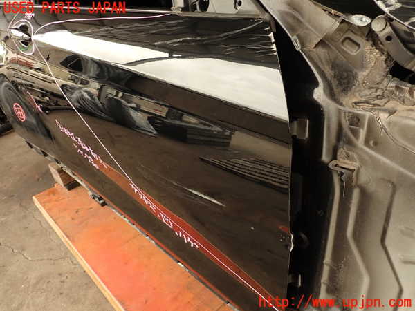 5UPJ-21791230]BMW M2 クーペ F87(1H30)右ドア ジャンク SAINT-GOBAIN SEKURIT M391 43R-001167_m0002.jpg