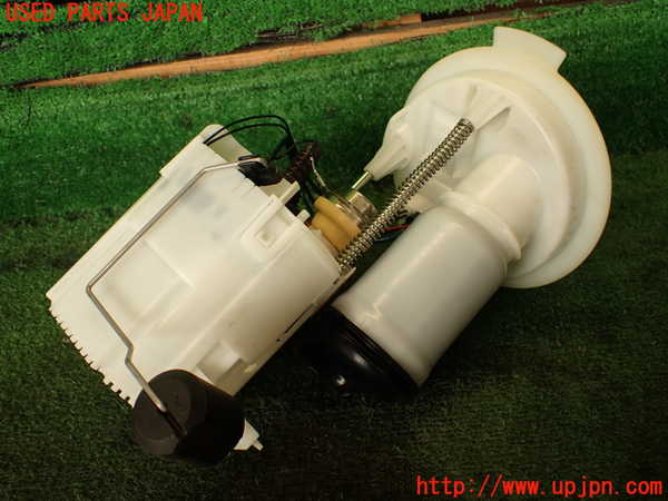 5UPJ-21792510]BMW M2 クーペ F87(1H30)燃料ポンプ 中古_m0002.jpg