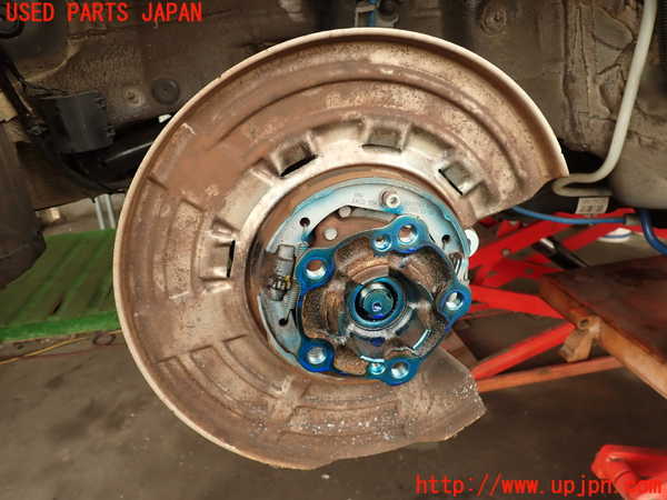 5UPJ-21794300]BMW M2 クーペ F87(1H30)右リアナックルハブ 中古_m0001.jpg