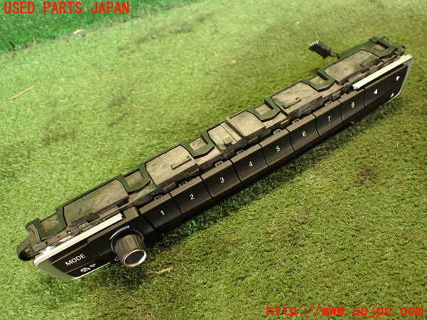 5UPJ-21796307]BMW M2 クーペ F87(1H30)スイッチ2(オーディオチャンネル) 中古_m0001.jpg