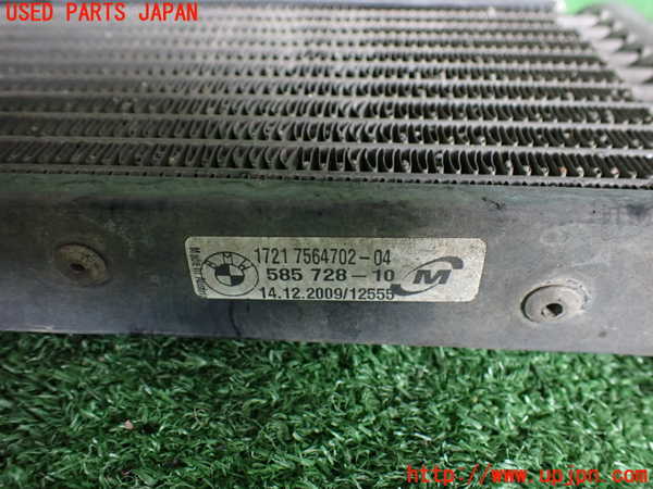2UPJ-21802481]BMW 135i クーペ(UC35)オイルクーラー1 中古 【E82】_m0002.jpg