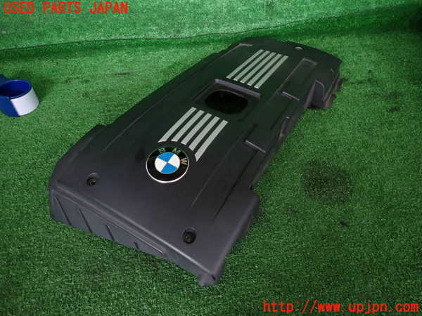 2UPJ-21802160]BMW 135i クーペ(UC35)エンジンアッパーカバー 中古 【E82】_m0001.jpg