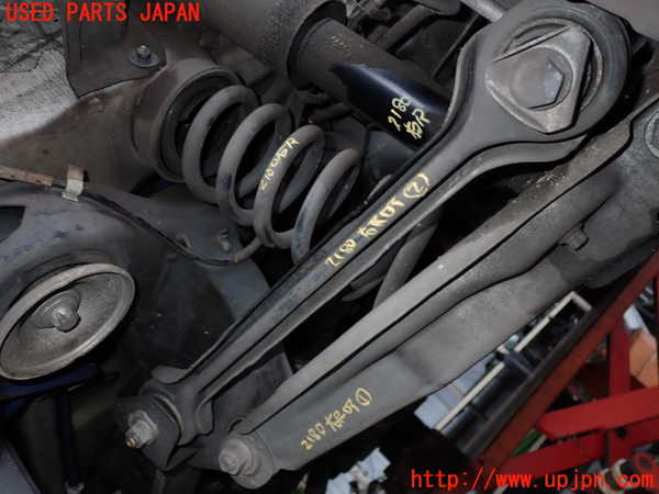 5UPJ-21805205]BMW 135i クーペ(UC35)右リアロアアーム2 中古 【E82】_m0001.jpg