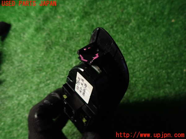 5UPJ-21806240]BMW 135i クーペ(UC35)右パワーウィンドウスイッチ 中古 【E82】_m0003.jpg