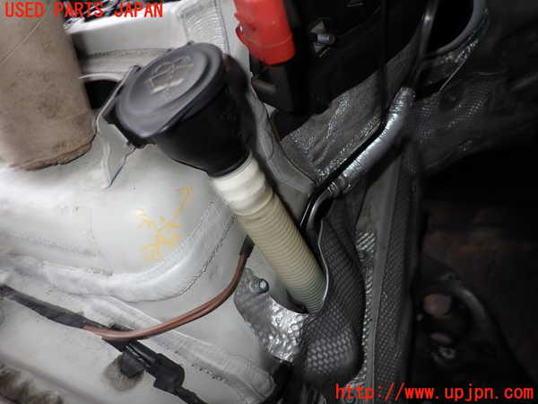 2UPJ-21806791]BMW 135i クーペ(UC35)ウォッシャータンク1 中古 【E82】_m0001.jpg