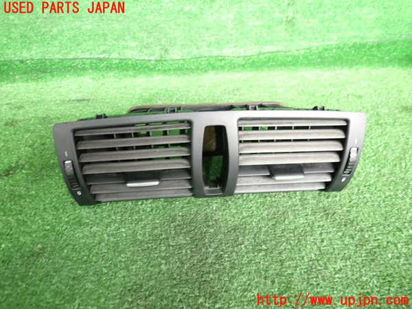 2UPJ-21807526]BMW 135i クーペ(UC35)エアコン吹き出し口1 (真中) 中古 【E82】_m0001.jpg