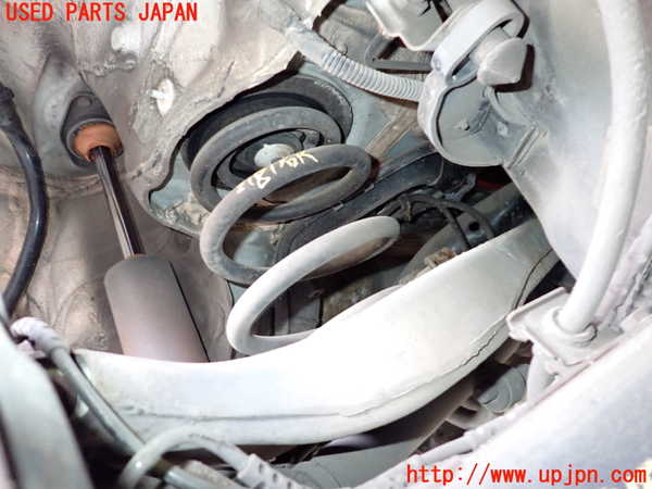 5UPJ-21815100]BMW Z4 E89(LM30)右リアスプリング 中古_m0001.jpg