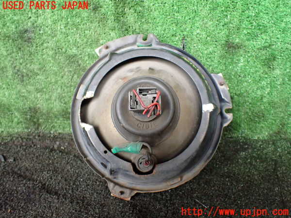 1UPJ-21821130]ランクル70系(BJ73V)右ヘッドライト ハロゲン 中古_m0003.jpg