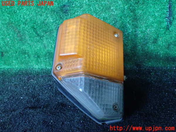 1UPJ-21821150]ランクル70系(BJ73V)右コーナーランプ 中古_m0001.jpg