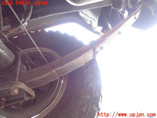 1UPJ-21825100]ランクル70系(BJ73V)右リアスプリング (リーフスプリング) 中古_m0003.jpg