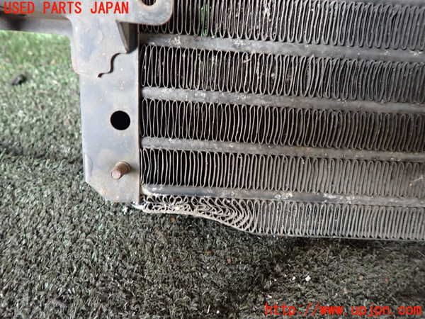 1UPJ-21826031]ランクル70系(BJ73V)エアコンコンデンサー1 中古_m0002.jpg