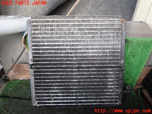 1UPJ-21826031]ランクル70系(BJ73V)エアコンコンデンサー1 中古_m0003.jpg