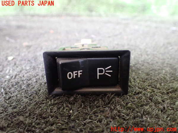 1UPJ-21826307]ランクル70系(BJ73V)スイッチ2 (パーキングライト) 中古_m0001.jpg