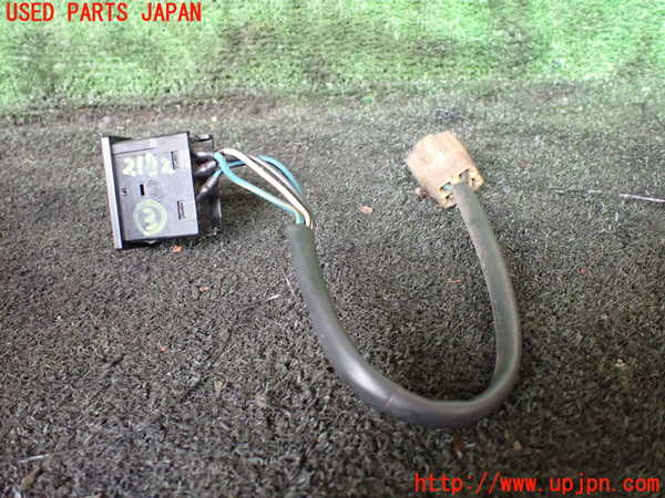 1UPJ-21826308]ランクル70系(BJ73V)スイッチ3 (リヤヒーター) 中古_m0003.jpg