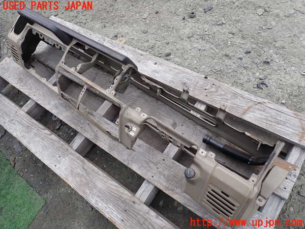 1UPJ-21827505]ランクル70系(BJ73V)ダッシュボード 中古_m0002.jpg
