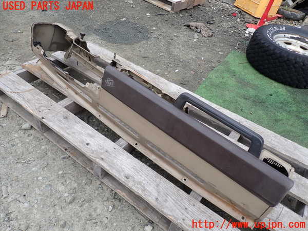 1UPJ-21827505]ランクル70系(BJ73V)ダッシュボード 中古_m0004.jpg