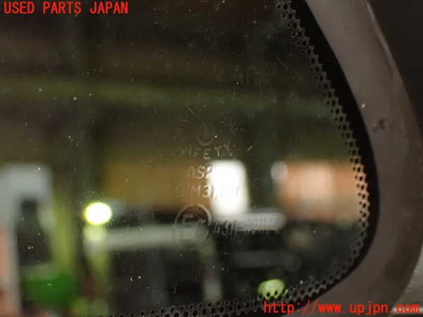 5UPJ-21831380]シルビア(S14)右クォーターガラス 中古_m0002.jpg