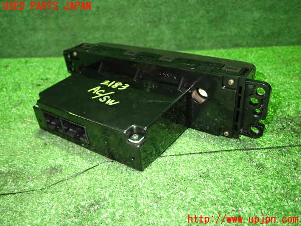 5UPJ-21836066]シルビア(S14)エアコンスイッチ1 中古_m0002.jpg