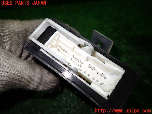 5UPJ-21836146]シルビア(S14)コンピューター1 28595 65F02 中古_m0004.jpg