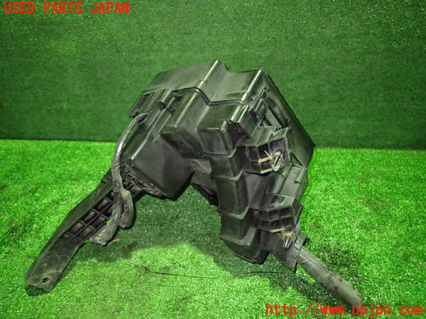 5UPJ-21836741]シルビア(S14)ヒューズボックス1 中古_m0003.jpg